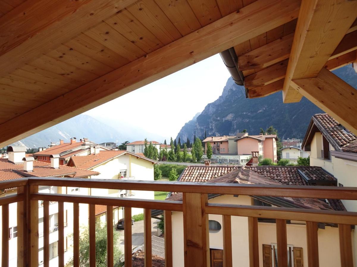 Antica Casa Alboletta Appartement Riva del Garda Buitenkant foto