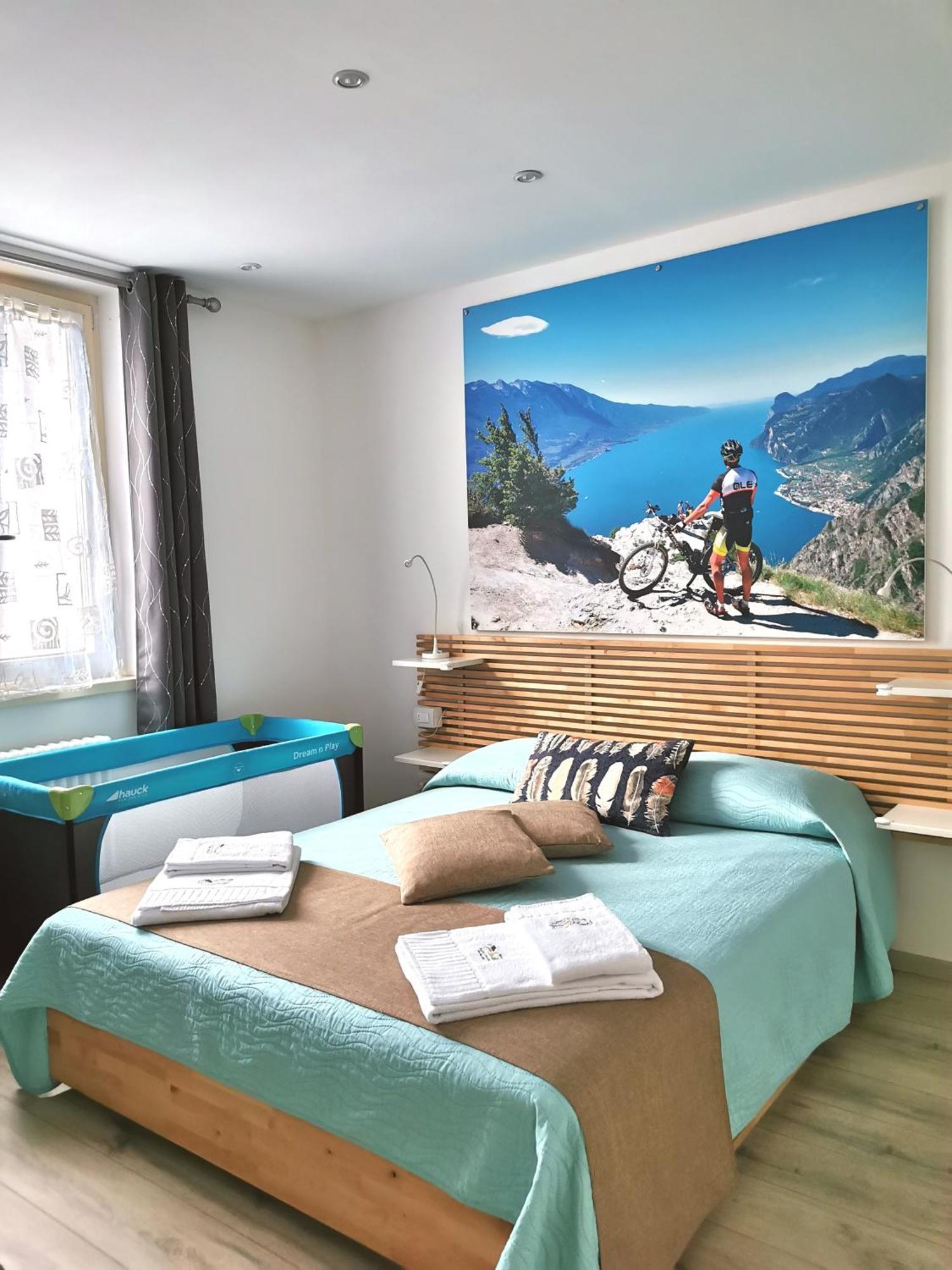 Antica Casa Alboletta Appartement Riva del Garda Kamer foto