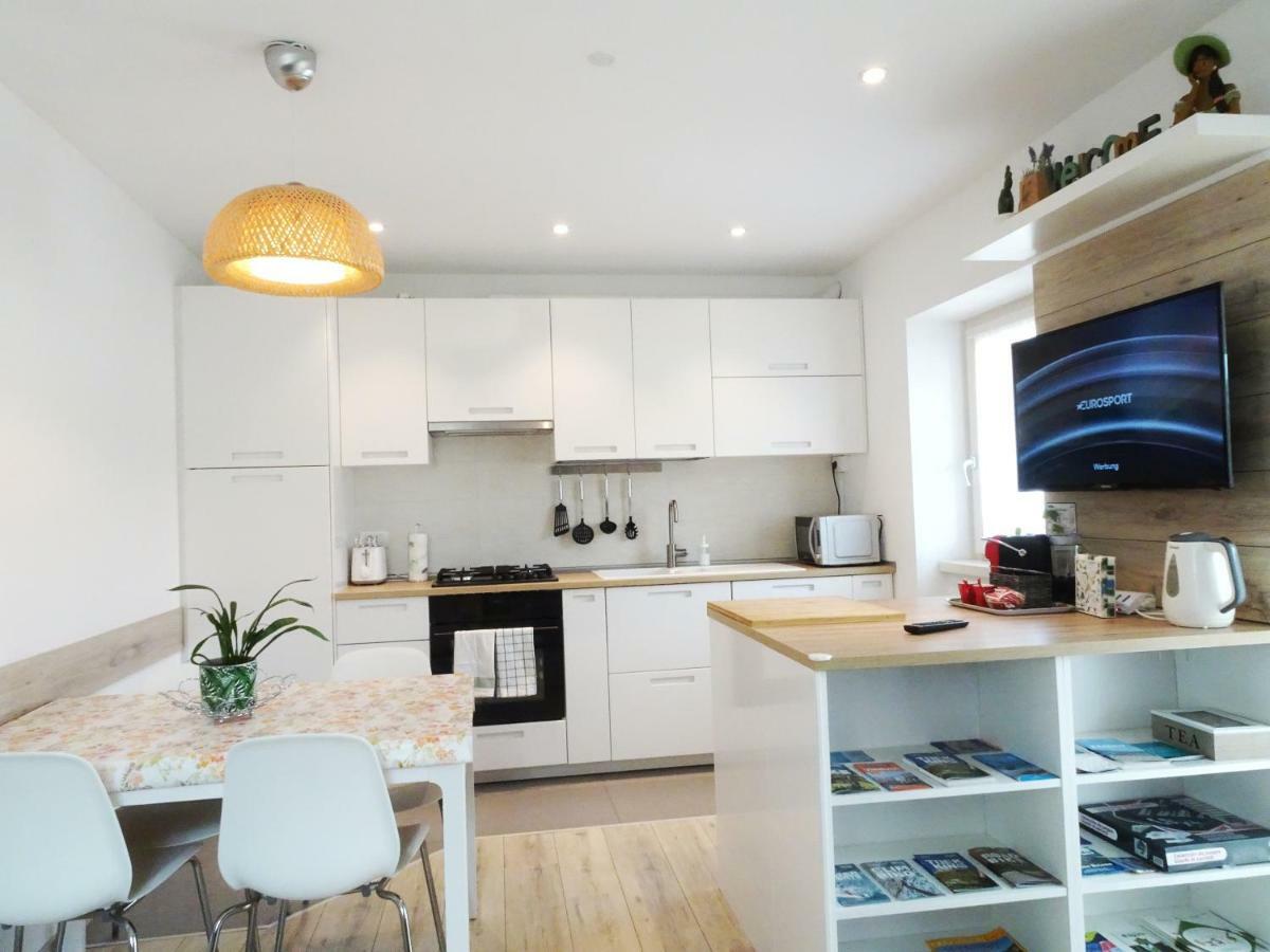 Antica Casa Alboletta Appartement Riva del Garda Buitenkant foto